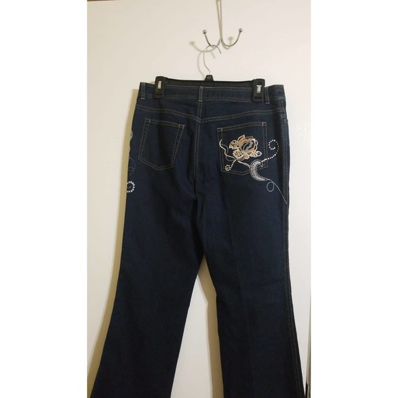 Dana Buchman Floral Embroidery Boot Cut Jeans Size 8 NWT - Picture 8 of 14